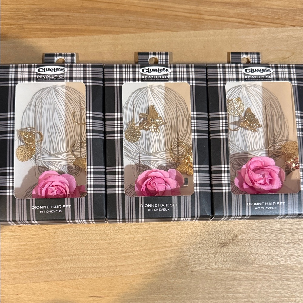New in box Clueless Revolution Hair Set with Pink Rose set of 3